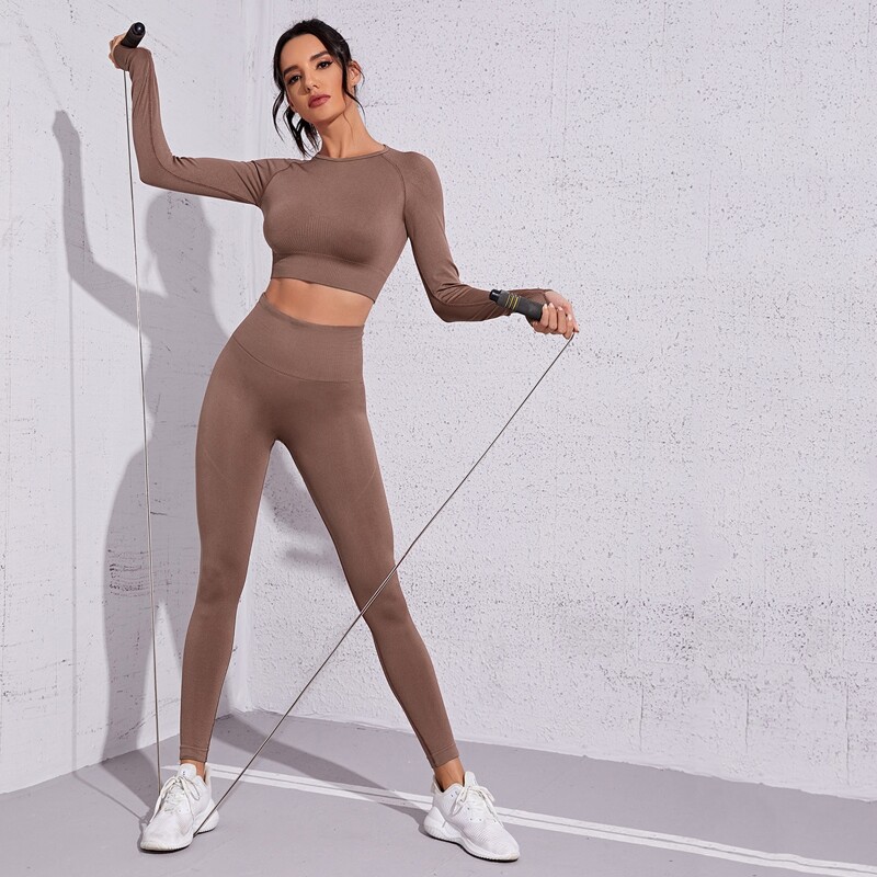 

Raglan Sleeve Crop Sports Tee With Leggings, Mocha brown
