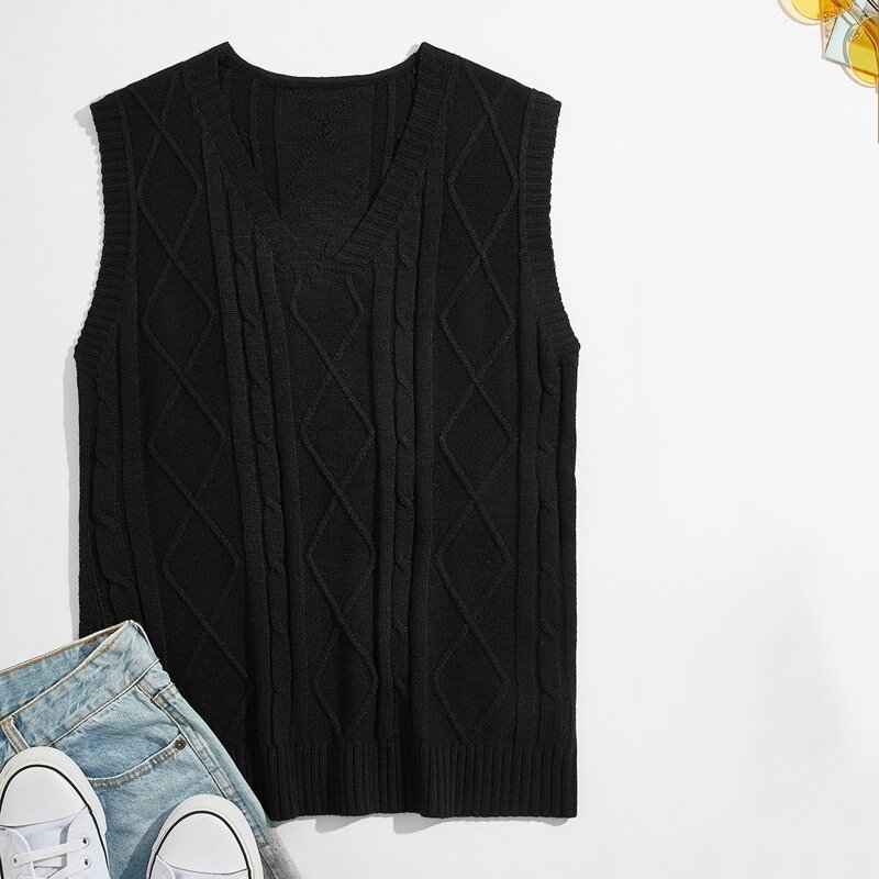 

Guys V-neck Cable Knit Sweater Vest, Black