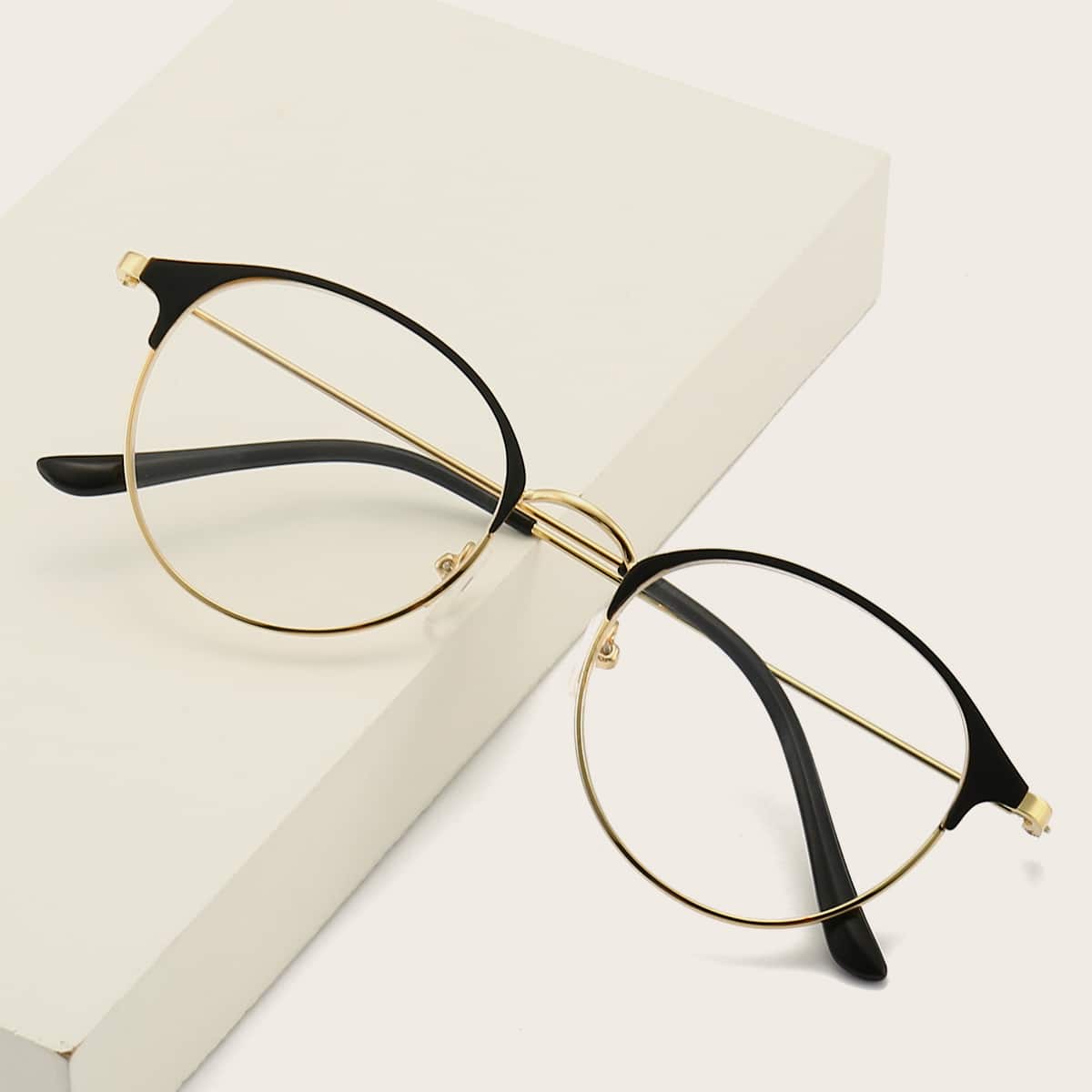 

Metal Frame Anti-blue Light Glasses
