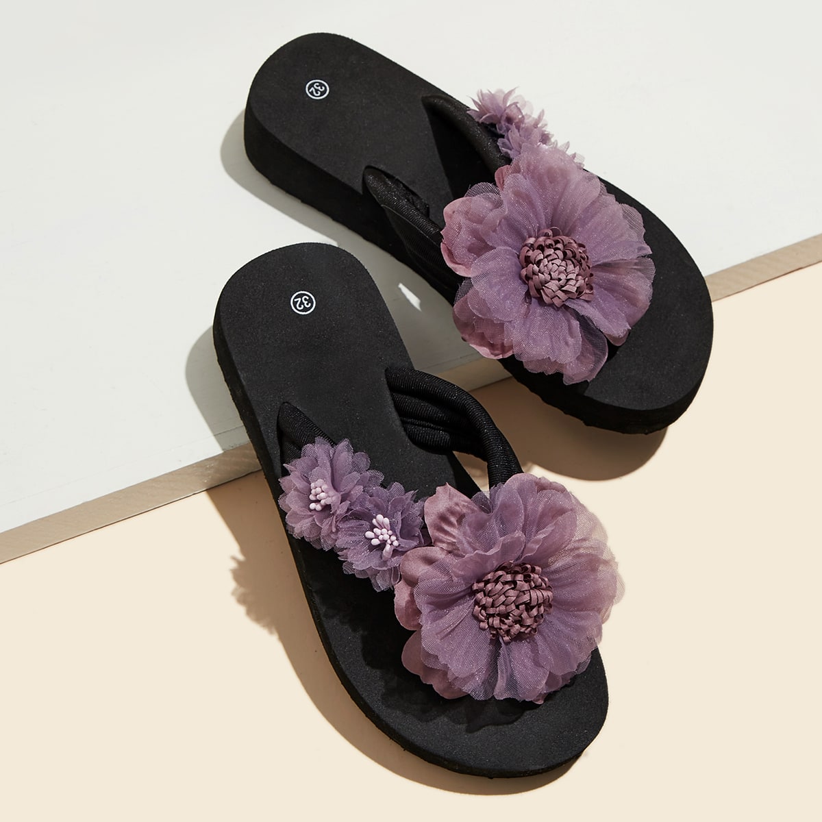 Вьетнамки с цветком для девочек