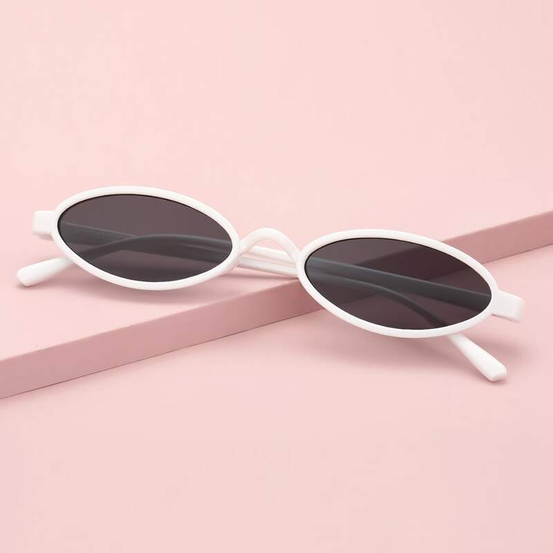 

Oval Frame Sunglasses