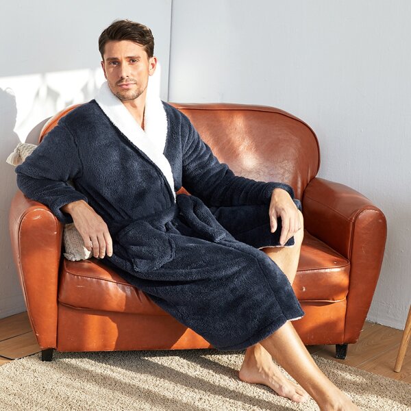 

Men Pocket Front Belted Flannel Robe, Navy blue