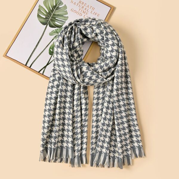 

Houndstooth Pattern Scarf, Grey