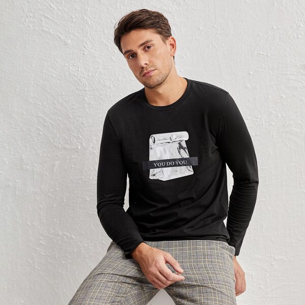 

Men Slogan Graphic Tee, Black