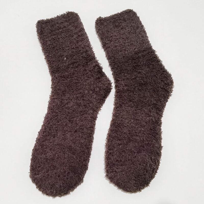 

Solid Fuzzy Crew Socks, Brown