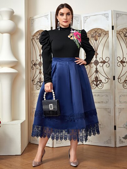 بدسويت بطباعة زهر وباكمام ساق الضان وبعنق مستدير مقاس كبير