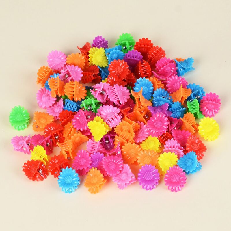 

50pcs Mini Flower Hair Claw, Multicolor
