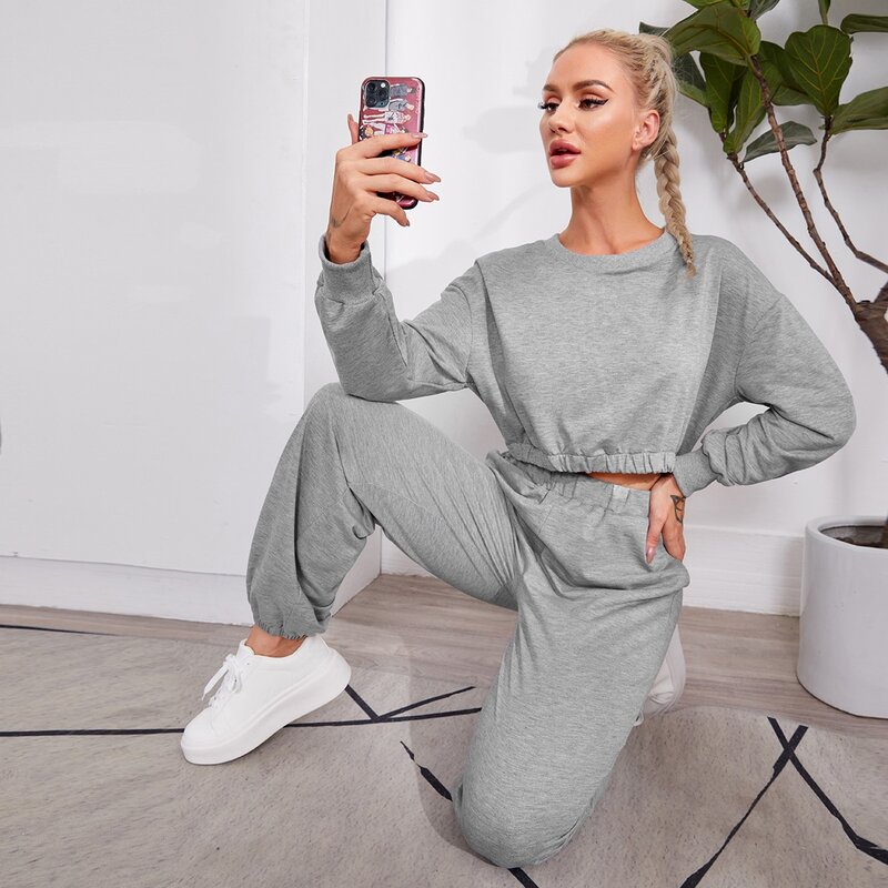 

Solid Drop Shoulder Crop Sports Sweatshirt, Grey
