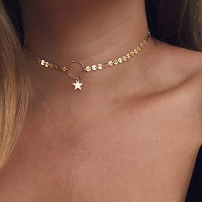 

Ring & Star Decor Disc Choker, Gold