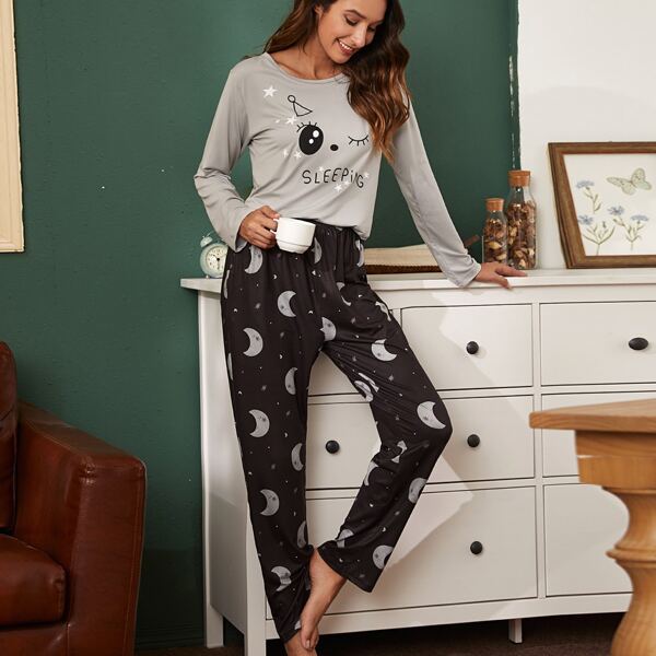 

Letter & Galaxy Print Pajama Set, Multicolor