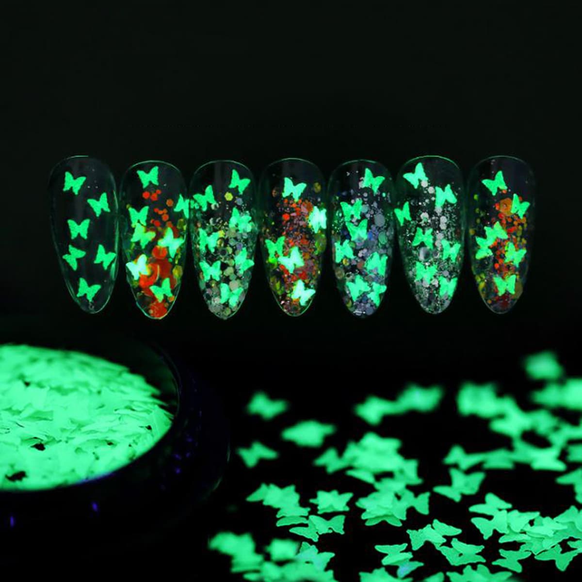 

1box Butterfly Luminous Nail Art Decoration, Green