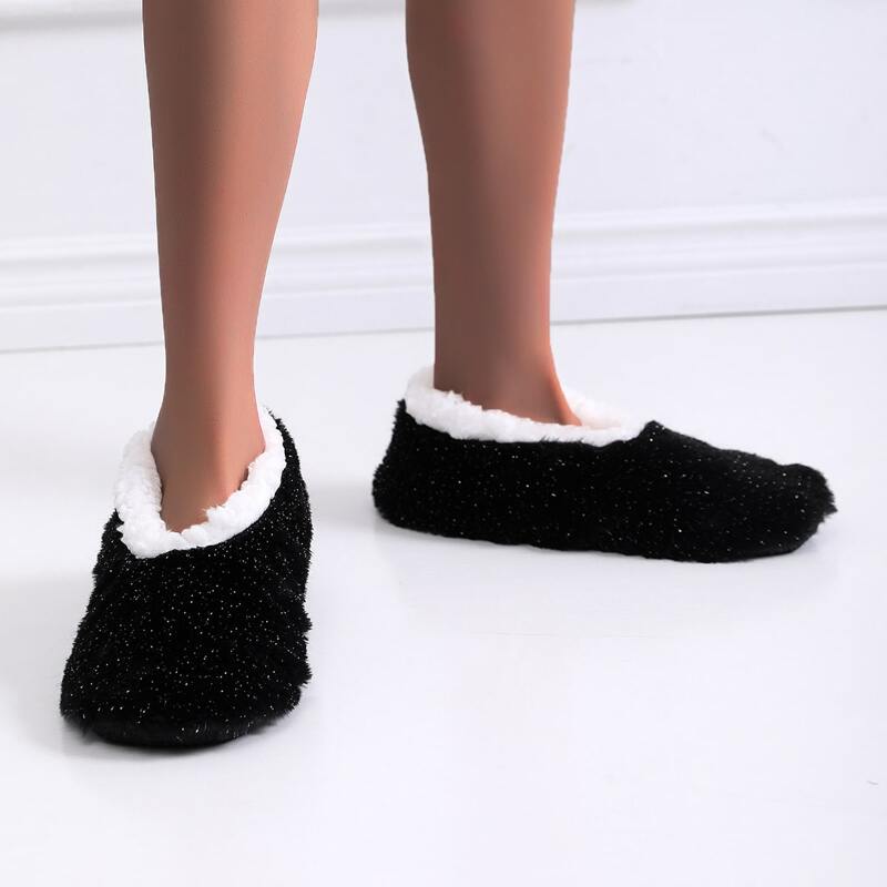 

Warm Slippers, Black