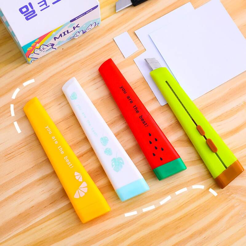 

1pc Cartoon Random Utility Knife, Multicolor