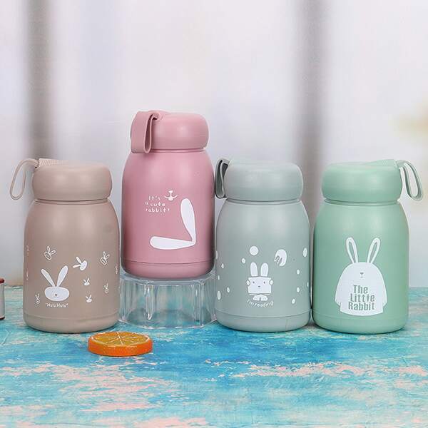 

1pc Cartoon Rabbit Print Random Cup, Multicolor