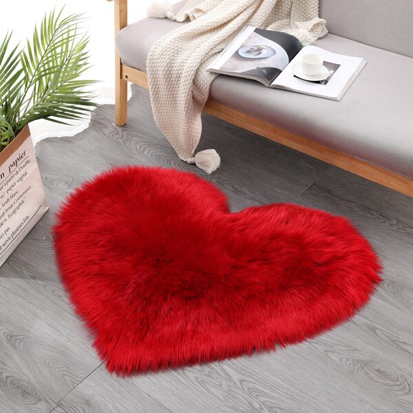 

1pc Heart Shaped Plush Carpet, Red