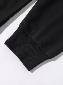 Manfinity EMRG Men Slogan Graphic Sweatshirt - Black - View 6