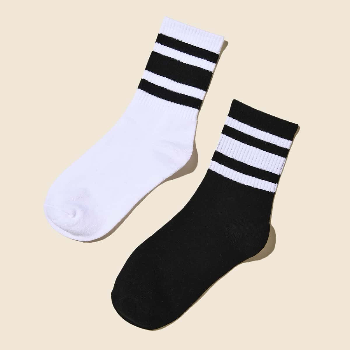 

Guys 2pairs Striped Crew Socks, Black and white