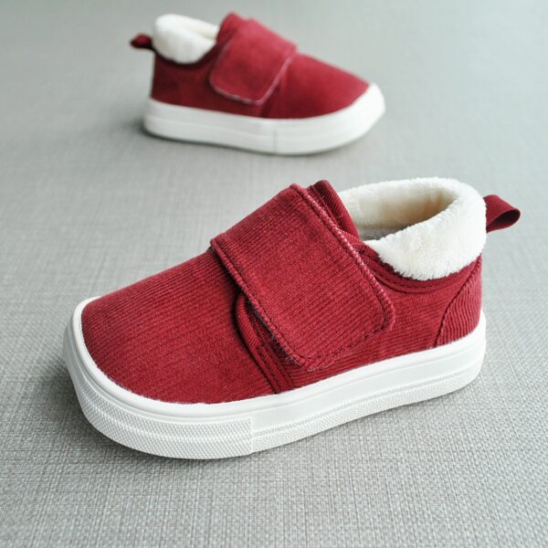 

Toddler Girls Faux Fur Lined Sneakers, Burgundy
