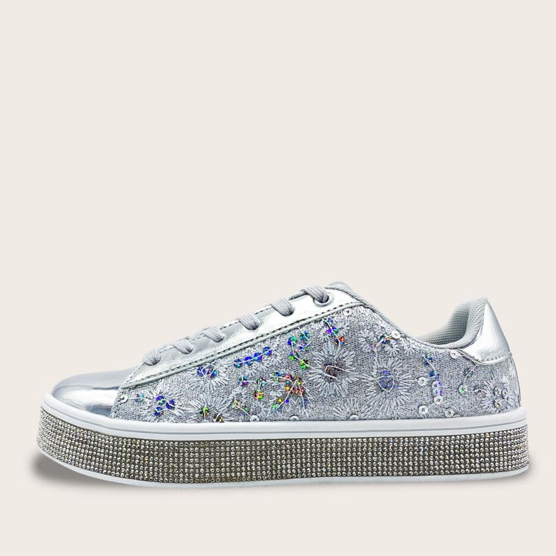 

Metallic Rhinestone Decor Skate Shoes, Silver