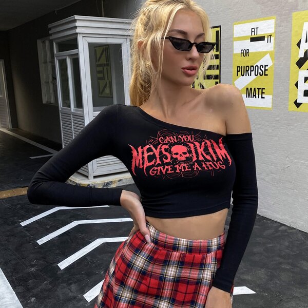 

Asymmetrical Neck Letter & Skeleton Graphic Crop Tee, Black