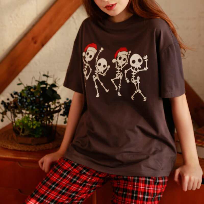 

Christmas Skeleton Graphic Tee, Dark grey