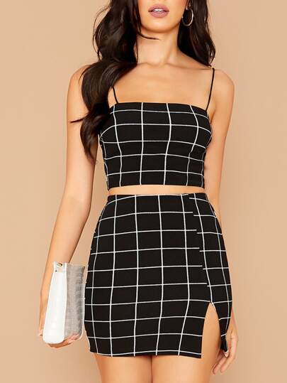 طقم تنورة قصيرة ونحيفة وحافة الممزق مع ثوب الكام بالشبكة