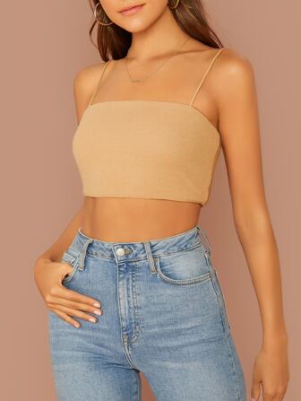 ثوب قصير الكام واللون الخالص