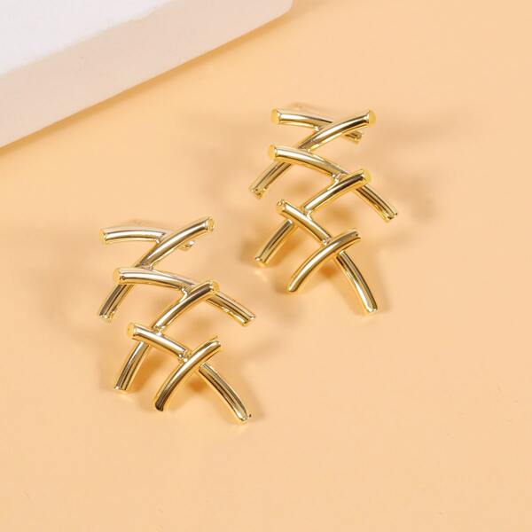 

Structured Stud Earrings, Gold