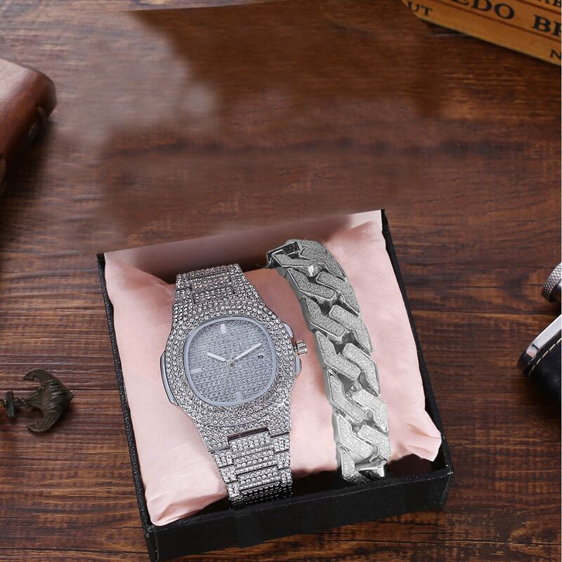 

1pc Guys Rhinestone Decor Quartz Watch With 1pc Bracelet