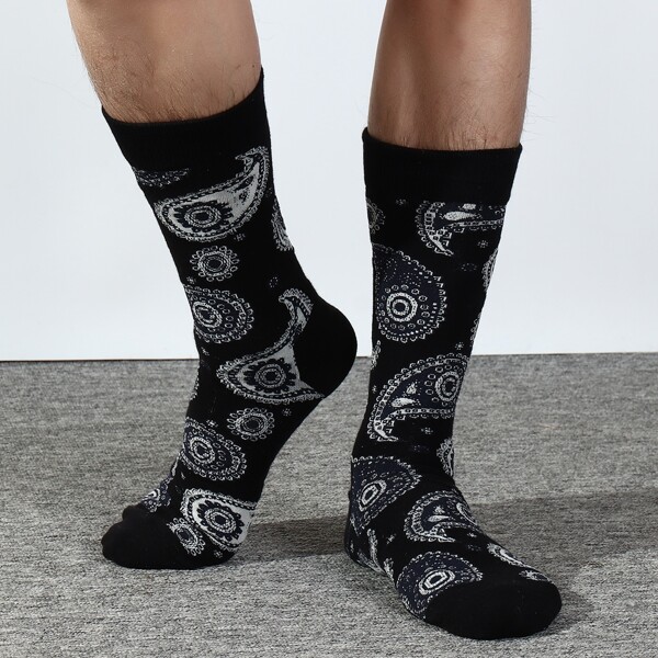 

Men Paisley Print Socks, Black