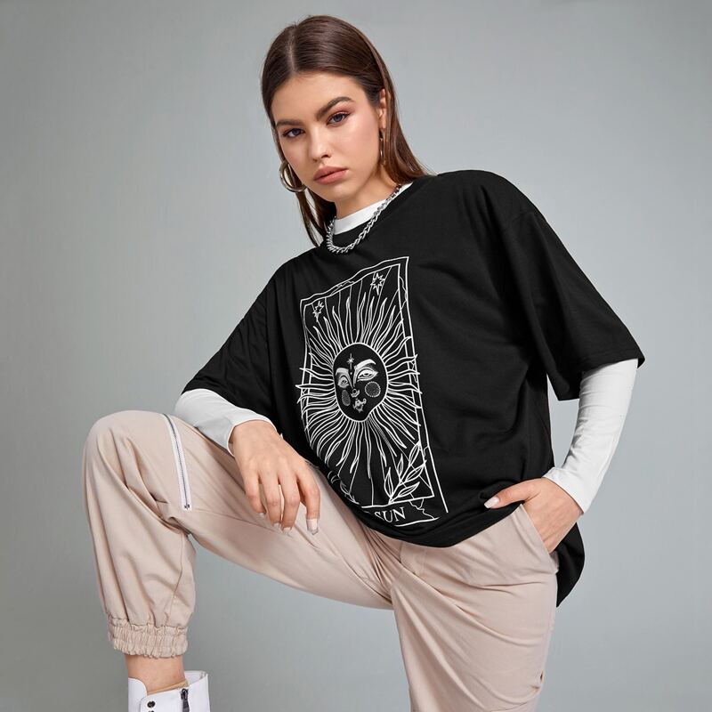 

Sun Graphic Oversized Tee, Black