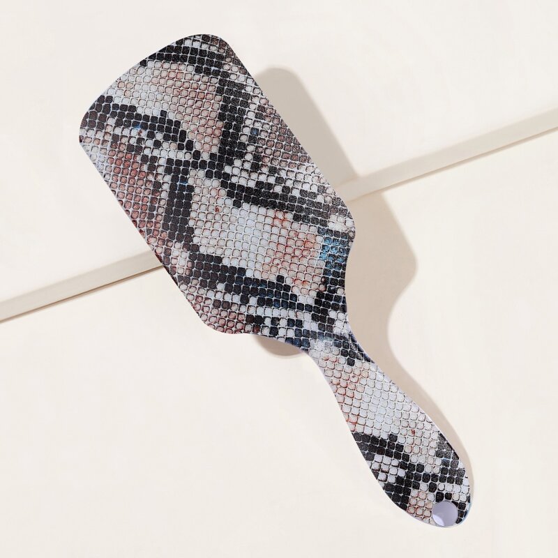 

Snakeskin Print Hair Brush, Multicolor