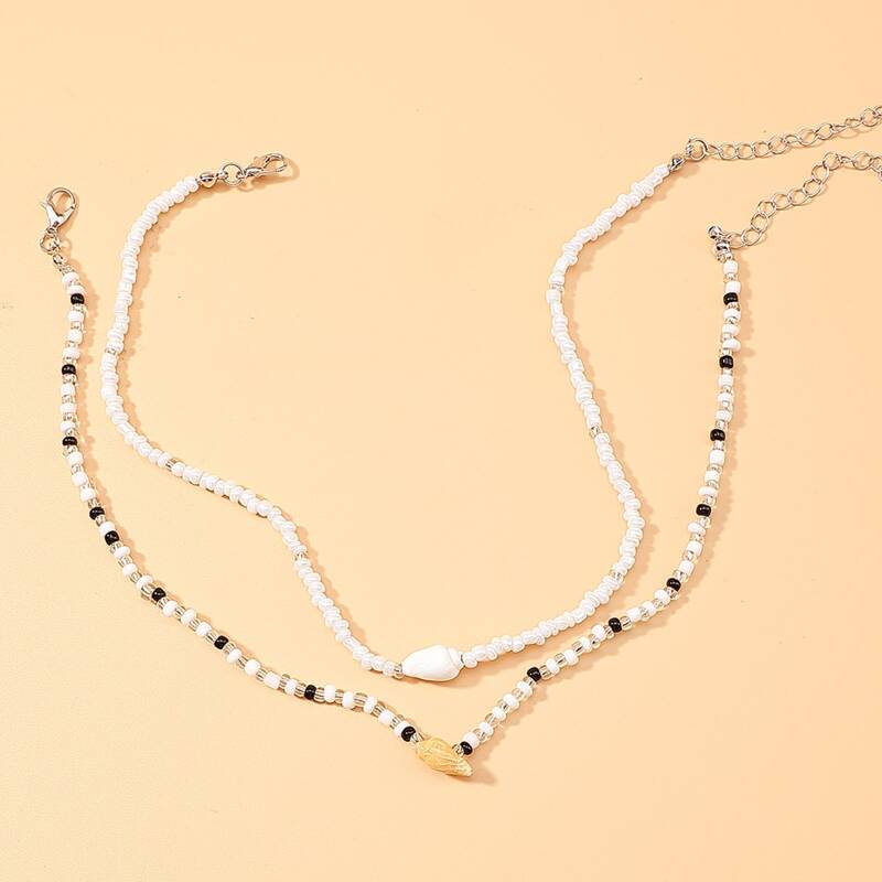 

2pcs Shell Beaded Choker, Beige