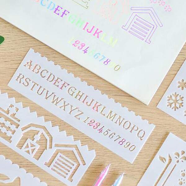 

8pcs Random Drawing Ruler, White