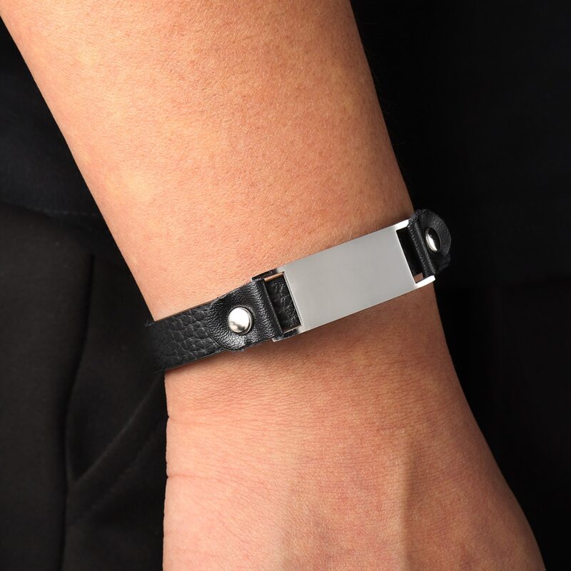 

Guys Minimalist PU Leather Bracelet, Black