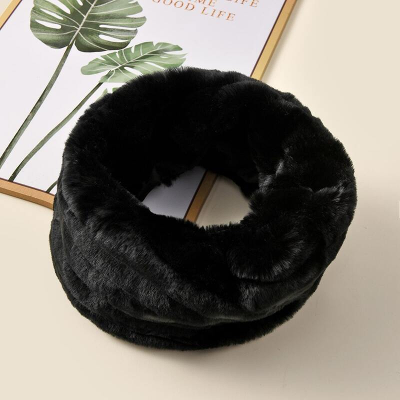

Faux Fur Infinity Scarf, Black