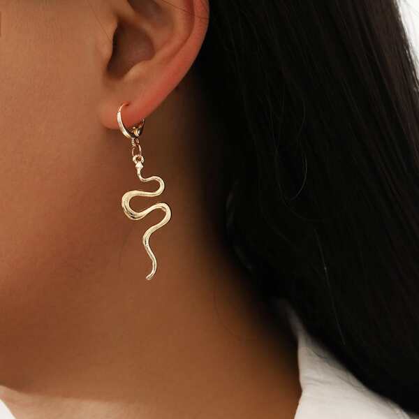 

Snake Decor Drop Earrings, Gold