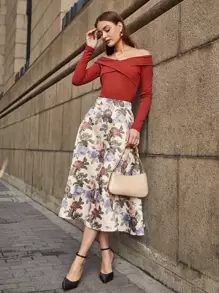 SHEIN 折疊露肩T恤和花卉半身裙套裝 - 彩色 - 查看 1