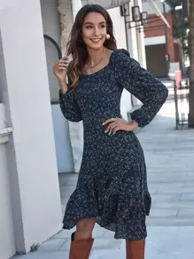 SHEIN Clasi Vestido De Dobladillo Asimétrico Con Volante Floral Ditsy - Azul Marino - Ver 5