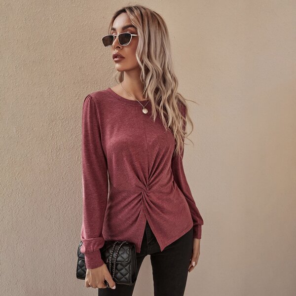 

Twist Front Slit Hem Tee, Redwood