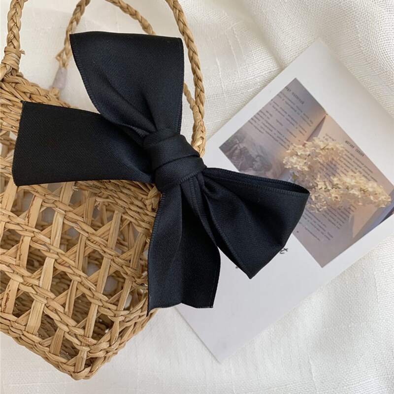 

Bow Knot Hair Clip, Black