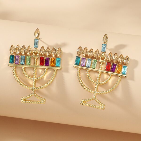 

Rhinestone Decor Candle Holder Design Drop Earrings, Gold