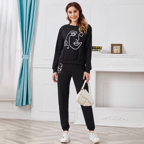 

Figure Graphic Pullover & Joggers Set, Black