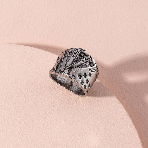 

Playing Card Design Ring, Antique silver