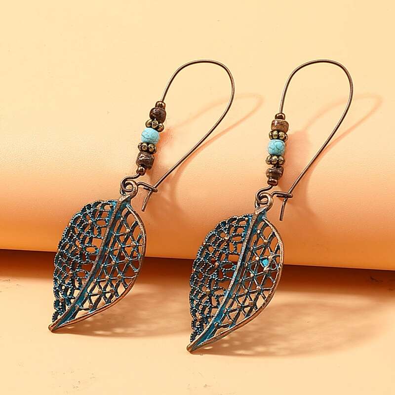 

Hollow Leaf Hoop Earrings, Gold