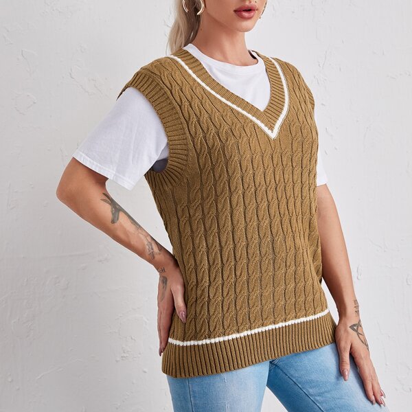 

V-neck Cricket Sweater Vest, Camel