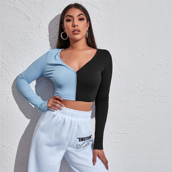 

Two Tone Crop Slim Tee, Multicolor