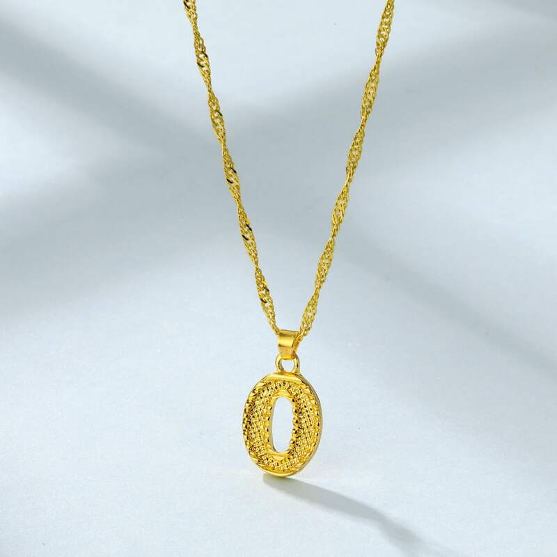 

Letter O Pendant Necklace, Gold