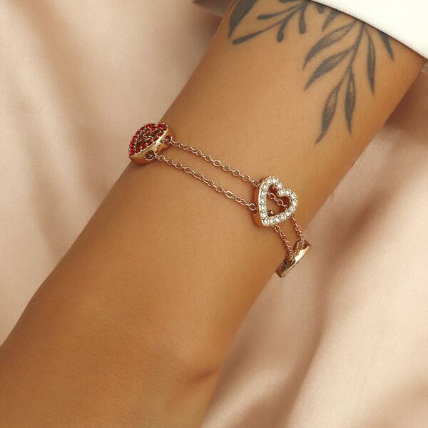 

Rhinestone Heart Detail Bracelet, Gold