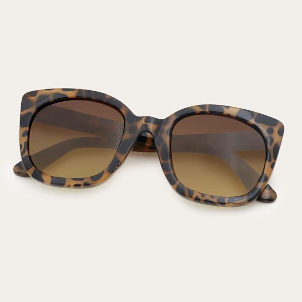 

Tortoiseshell Frame Sunglasses